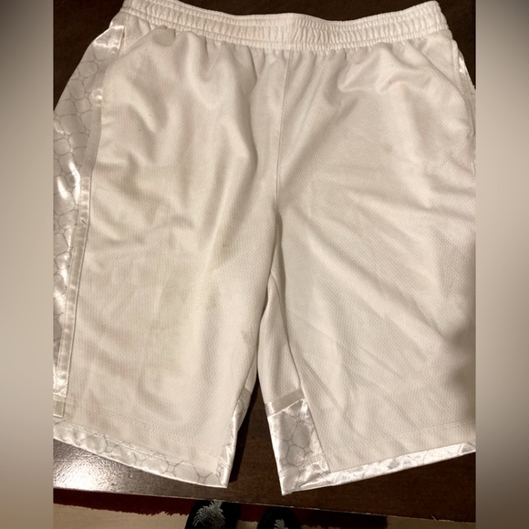 Simply For Sports Shorts Mens White Simply For Sports Ball Shorts